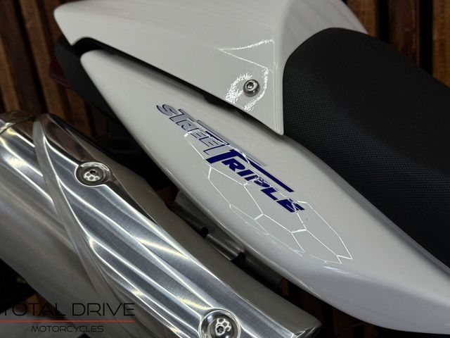 triumph - street-triple-675