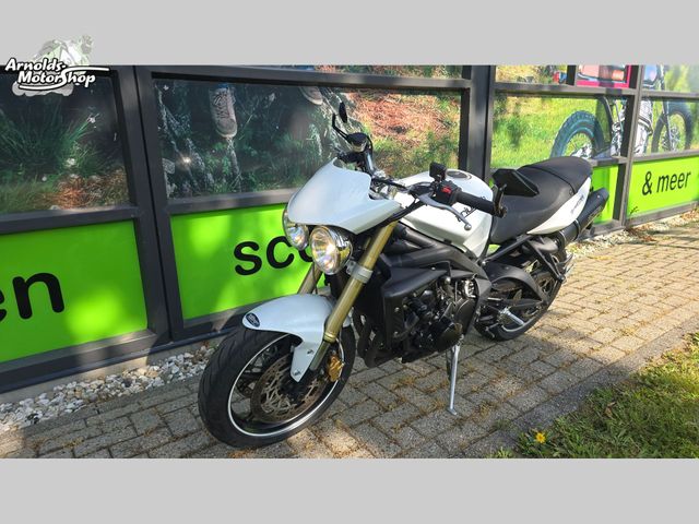 triumph - street-triple-675