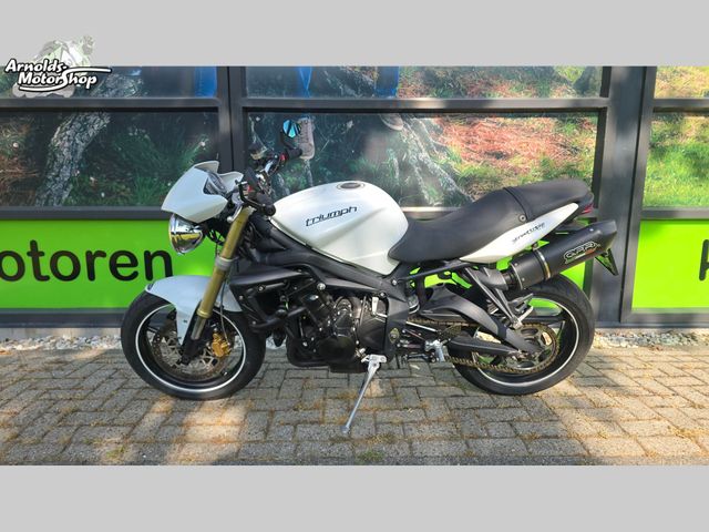 triumph - street-triple-675