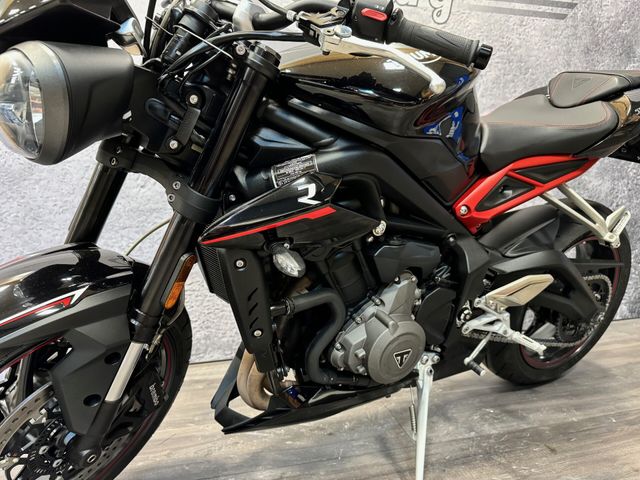 triumph - street-triple-765-r