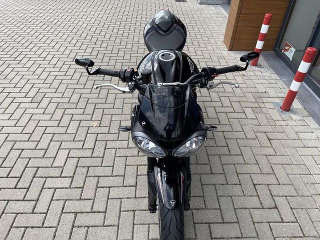 triumph - street-triple-765-r