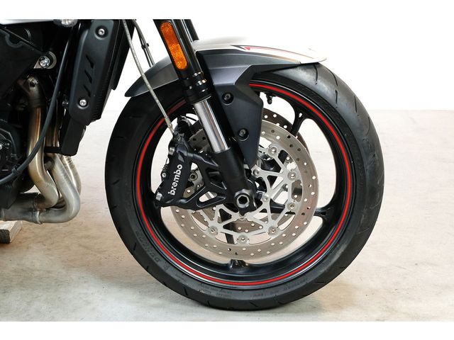 triumph - street-triple-765-r