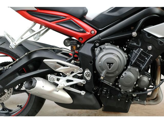 triumph - street-triple-765-r