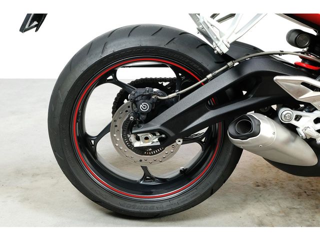 triumph - street-triple-765-r