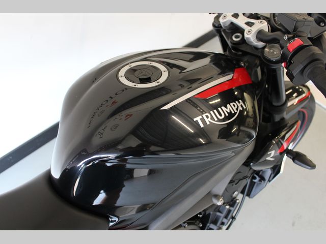 triumph - street-triple-765-r