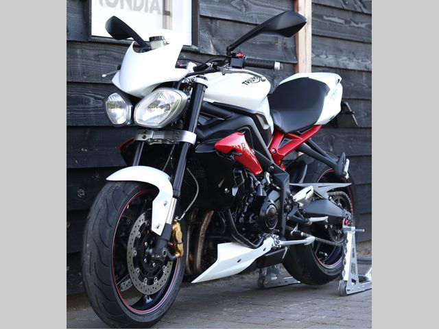 triumph - street-triple-r