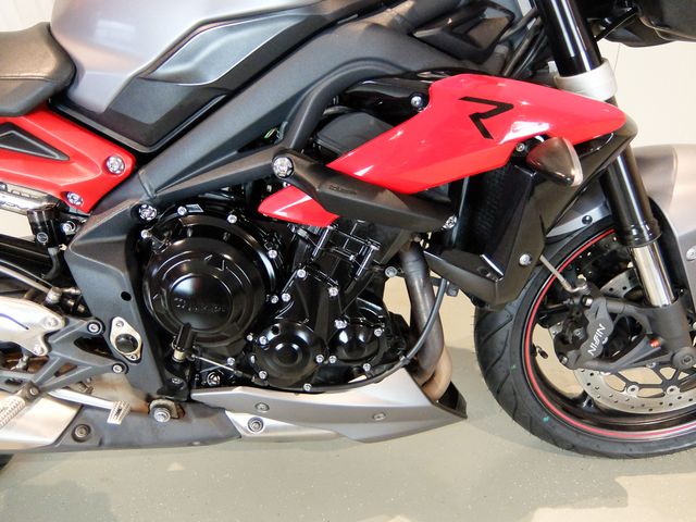 triumph - street-triple-r