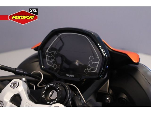 triumph - street-triple-r