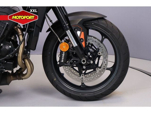 triumph - street-triple-r
