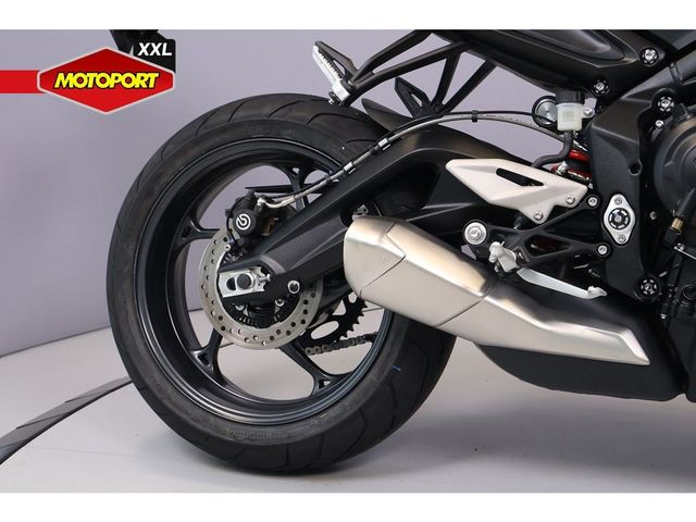 triumph - street-triple-r