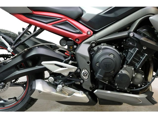 triumph - street-triple-r