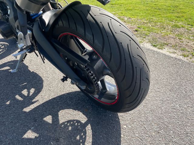 triumph - street-triple-r