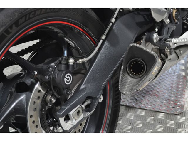 triumph - street-triple-r