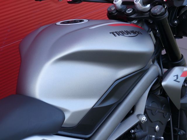 triumph - street-triple-r-abs