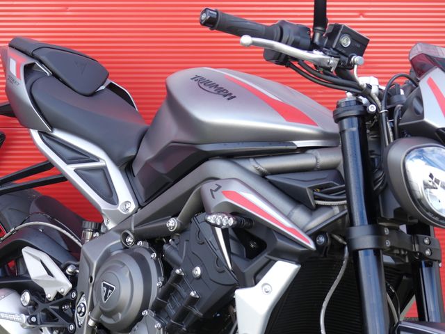 triumph - street-triple-r-abs