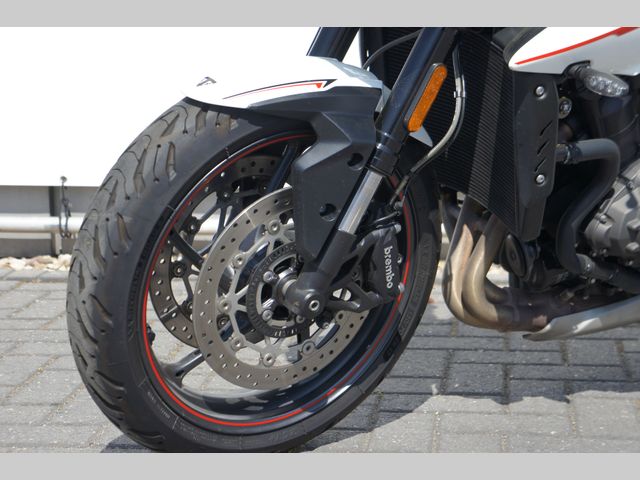 triumph - street-triple-r-abs
