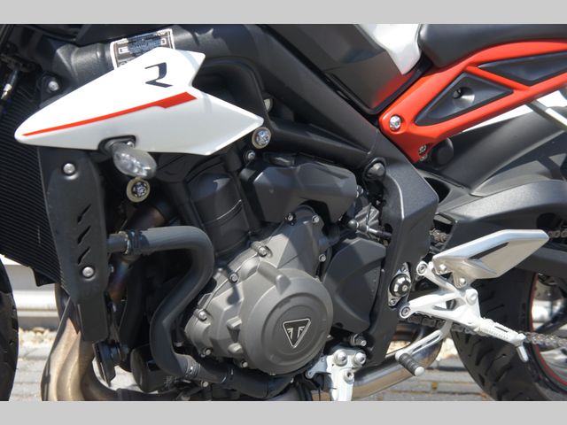 triumph - street-triple-r-abs