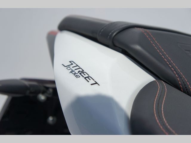 triumph - street-triple-r-abs