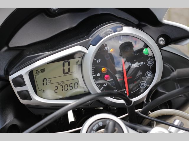 triumph - street-triple-r-abs