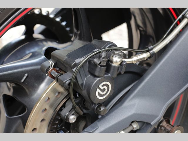 triumph - street-triple-r-abs