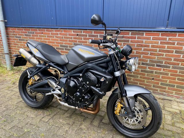 triumph - street-triple-r-abs