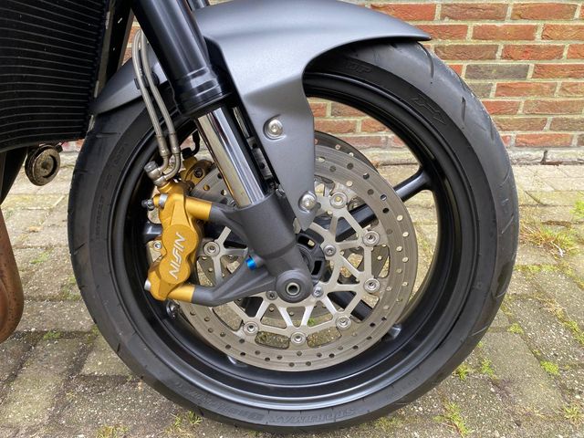 triumph - street-triple-r-abs