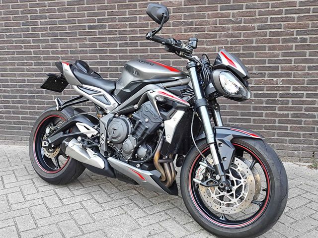 triumph - street-triple-rs