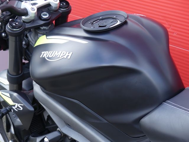 triumph - street-triple-rs