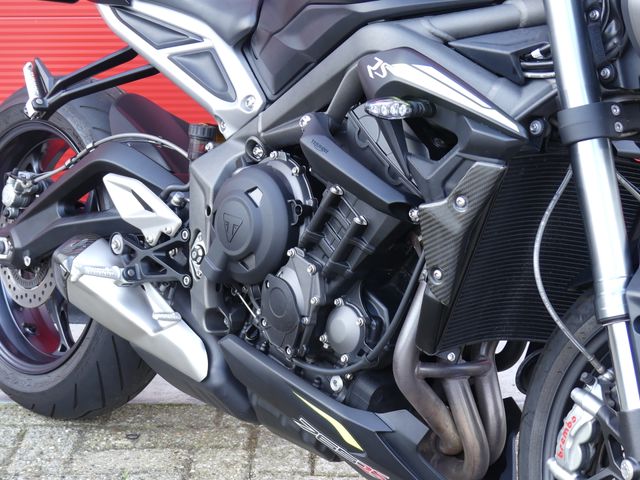 triumph - street-triple-rs