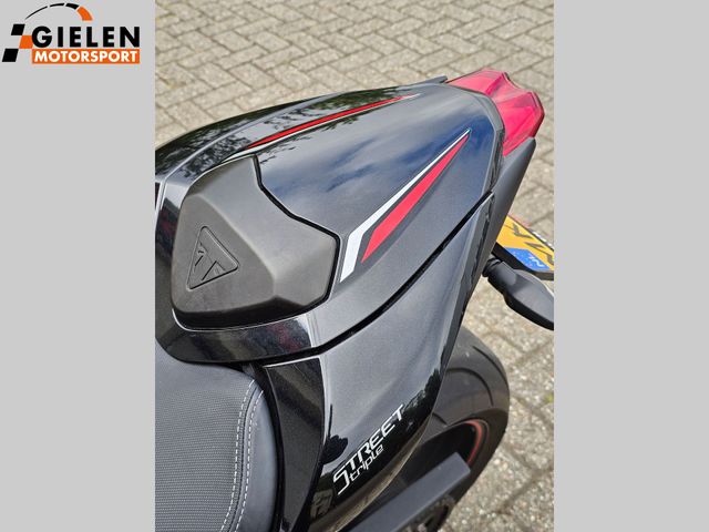 triumph - street-triple-rs