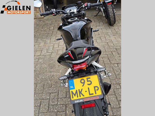 triumph - street-triple-rs