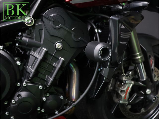 triumph - street-triple-rs