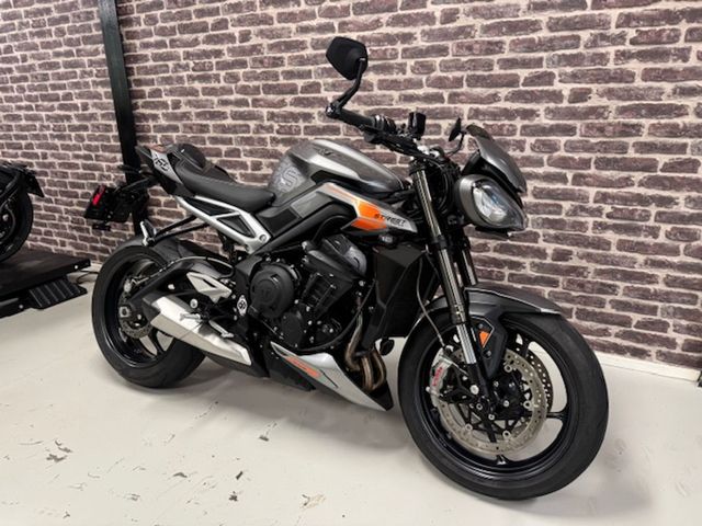 triumph - street-triple-rs