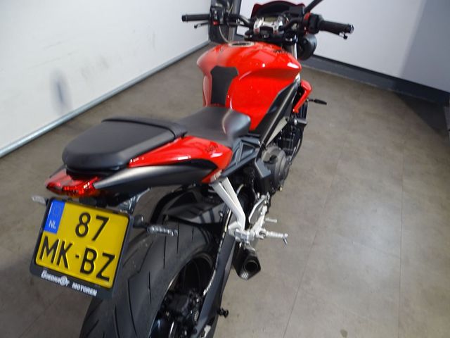 triumph - street-triple-s-a2