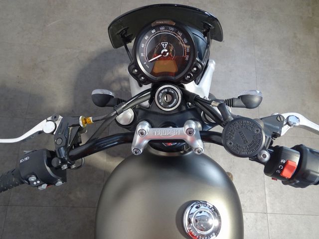 triumph - street-twin