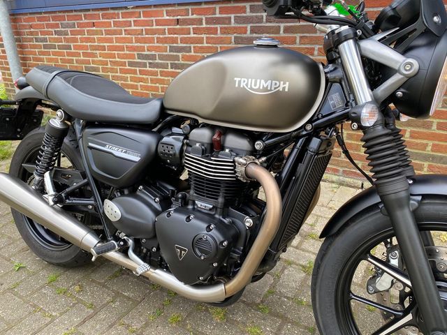triumph - street-twin