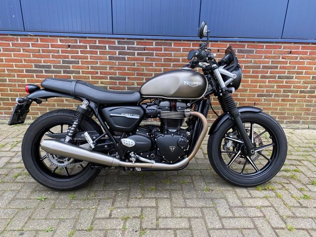 triumph - street-twin