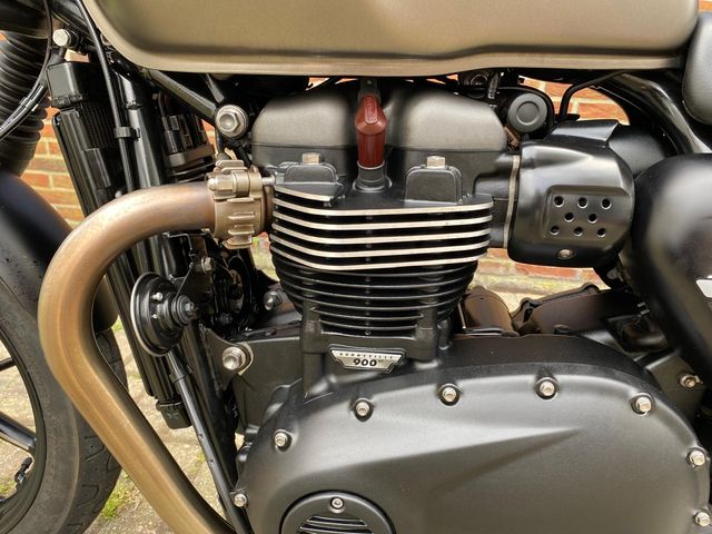 triumph - street-twin