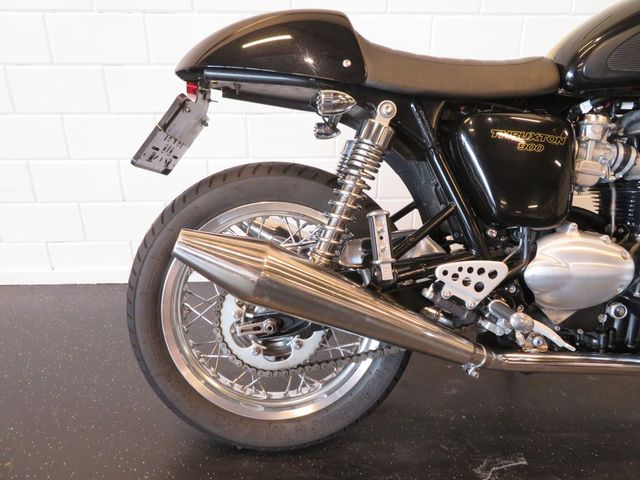 triumph - thruxton-900