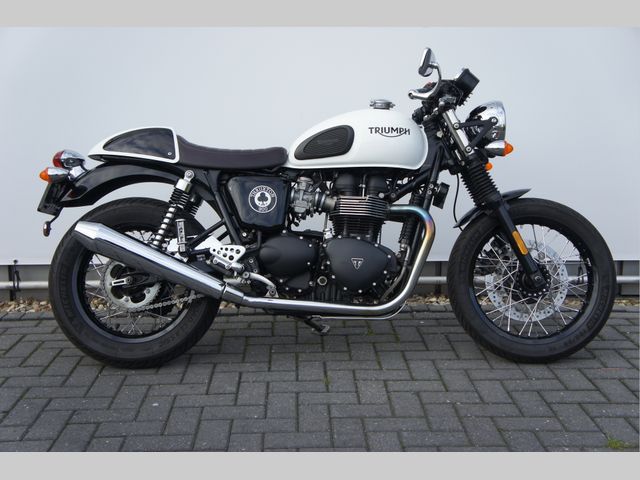 triumph - thruxton-900