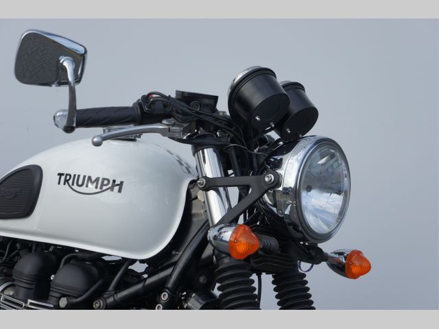 triumph - thruxton-900