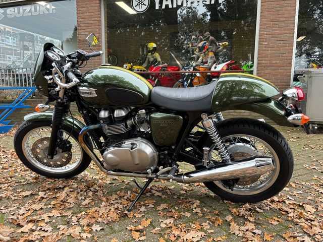 triumph - thruxton-900