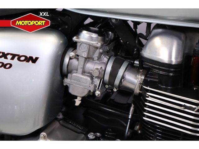 triumph - thruxton-900