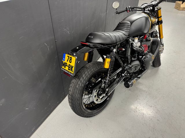 triumph - thruxton-rs