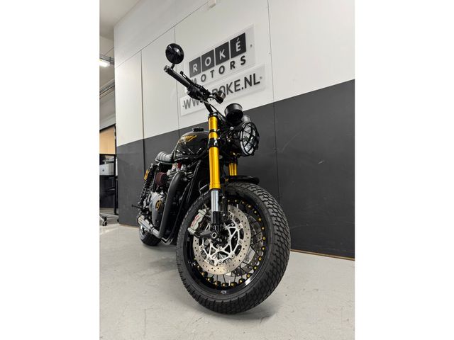 triumph - thruxton-rs