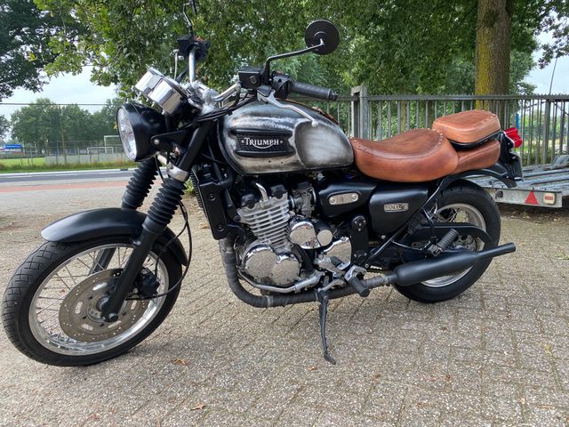 triumph - thunderbird