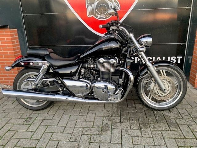 triumph - thunderbird