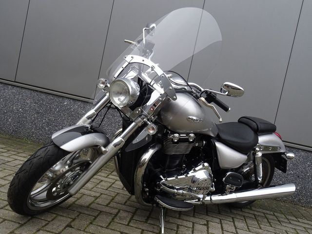 triumph - thunderbird-lt-abs