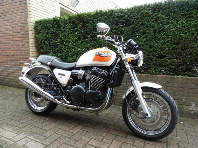 triumph - thunderbird-sport