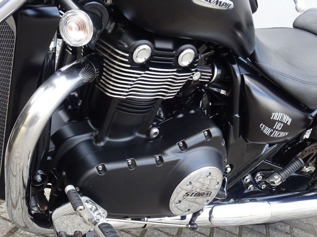 triumph - thunderbird-storm
